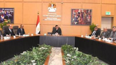 وزير الإسكان يتابع موقف المشروعات التي يتم تنفيذها ضمن المبادرة الرئاسية "حياة كريمة"