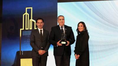 شركة امتلاك تفوز بجائزة «أفضل مبتكر عقاري تقني» لعام 2024 بمسابقة «INVEST-GATE ACE Awards»