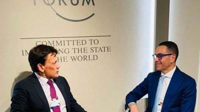 وزير الاستثمار يستعرض مع شركة دانا غاز  فرص ومقومات الاستثمار بالسوق المصري