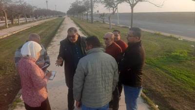 رئيس جهاز الشروق يوجه بتكثيف العمل لتطوير المساحات الخضراء بالمدينة 