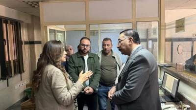 وزيرة التنمية المحلية تقوم بجولة مفاجئة علي حي مصر القديمة لمتابعة سير العمل بالمركز التكنولوجي