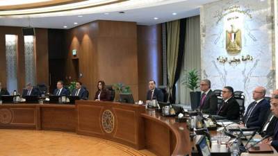 «مدبولي» يُوجه المحافظين بمتابعة ضبط أسعار السلع وتوافرها في الأسواق