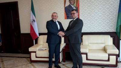 وزير الإسكان: مستعدون للمساهمة في إنشاء هيئة  للتخطيط العمرانى في غينيا الاستوائية