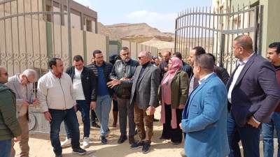 نائب رئيس هيئة المجتمعات العمرانية الجديدة لقطاع المرافق يتابع  مشروعات المرافق بمدينة 15 مايو