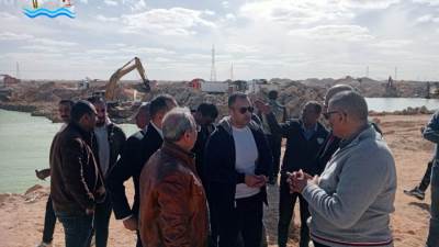 "جولة تفقدية لرئيس جهاز القري السياحية بمشروعات منطقةالتوسعات الجنوبية بنيو مارينا"