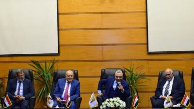 بحوث الاسكان يستضيف جلسة نقاشية حول حماية العمران المصرى من مخاطر التغير المناخى 