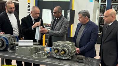 نائب وزير الإسكان يزور المصانع المتخصصة في تصنيع طلمبات محطات مياه الشرب والصرف الصحي بتركيا