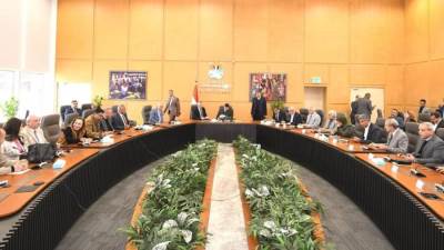 وزير الإسكان يعقد اجتماعه الدوري مع أعضاء مجلسي «النواب والشيوخ»