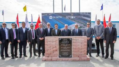 باستثمارات 40 مليون دولار .. وضع حجر الأساس لمشروع «دي سيتا» الصينية للإكسسوارات والملابس الجاهزة بالقنطرة غرب