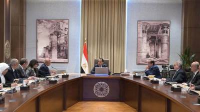 «مدبولى» يستعرض إجراءات إصلاح المنظومة الجمركية والحد من التهريب