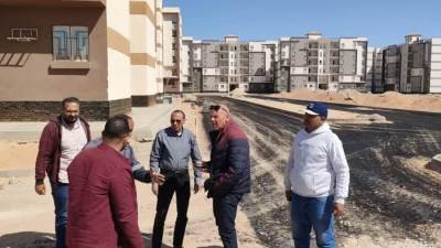 «الشربينى» يشدد على المتابعة الدورية للمشروعات السكنية بالمدن الجديدة
