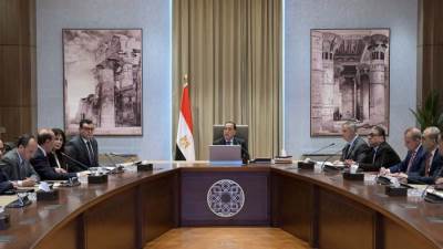 «مدبولى» يتابع سير الأعمال في مشروع توسعة كورنيش الإسكندرية.. وإجراءات تشغيل مشروع حدائق تلال الفسطاط