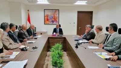 وزير الإسكان يوجه بتشكيل لجنة لمتابعة المشروعات المتأخر تنفيذها