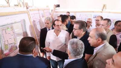 وزير الصحة ومحافظ المنيا يتفقدان مشروع إنشاء مستشفى مغاغة المركزي