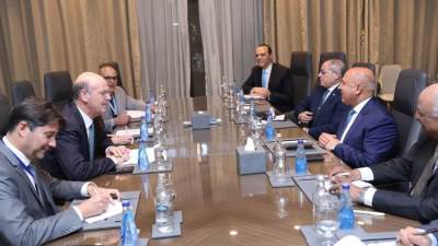 كامل الوزير: نتطلع لزيادة حجم التعاون مع فرنسا في مجال النقل البحري  والسكك الحديدية