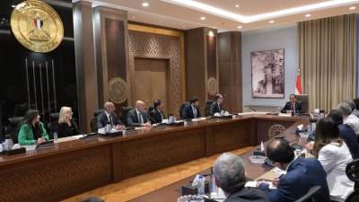 «مدبولى» يبحث مع رئيس «أمازون» العالمية فرص التوسع في السوق المصرية