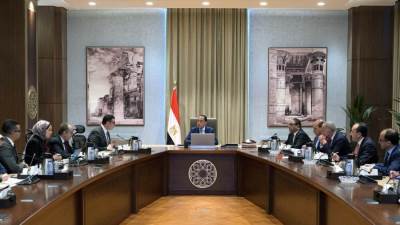 مدبولى يتابع الموقف التنفيذي لمشروع سد ومحطة كهرباء «جوليوس نيريري» بدولة تنزانيا