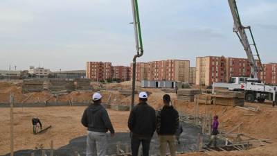 رئيس جهاز العاشر  يتابع انطلاق تنفيذ مشروع «ديارنا» للإسكان المتوسط