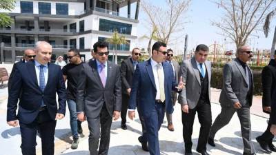 بالصور .. وزيرا الإسكان والشباب والرياضة يتفقدان منشآت نادي “النادي” بالعاصمة الإدارية الجديدة