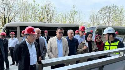 «الشربينى» يطّلع على أفضل طرق البناء الحديثة خلال زيارته لمدينة شنغهاي الصينية