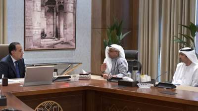 «مدبولى» يتابع مستجدات تنفيذ مشروع مدينة «رأس الحكمة»