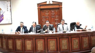 67 مليون جنيه حصيلة مزاد علني لبيع محال وصيدلية وباكيات بالعاشر من رمضان