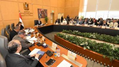 وزير الإسكان: «المقاولون العرب» تساهم في تعزيز صورة مصر بالخارج من خلال قيامها بتنفيذ المشروعات التنموية