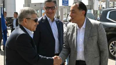 مدبولي: تطوير المواني والمناطق الصناعية يعدُ ركيزة أساسية لجذب المزيد من الاستثمارات