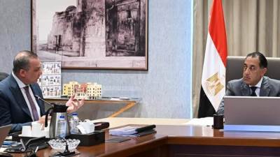 بإجمالى 63 ألف وحدة .. رئيس صندوق التنمية الحضرية  يستعرض الموقف التنفيذي لمشروعات «داره» على مستوى الجمهورية 