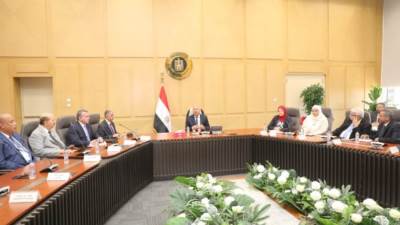 وزير الصناعة يعلن عن رخص جديدة لإنتاج البليت لتغطية احتياجات السوق المحلي