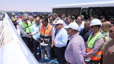 كامل الوزير: طرح 16 قطعة ارض صناعية شاغرة بالمنيا الشهر القادم 