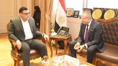 وزير الاسكان ومحافظ جنوب سيناء يتابعان المشروعات المشتركة بالمحافظة