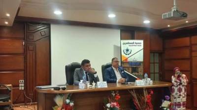 رئيس جهاز مدينة دمياط الجديدة يلتقي رئيس جمعية المستثمرين لتعزيز سبل دعم الصناعة