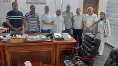 جهاز القرى السياحية يسلم أول رخصة بناء للسكن البديل بنيو مارينا