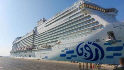 ميناء السخنة يستقبل السفينة السياحية AROYA وعلى متنها أكثر من 2300 سائح