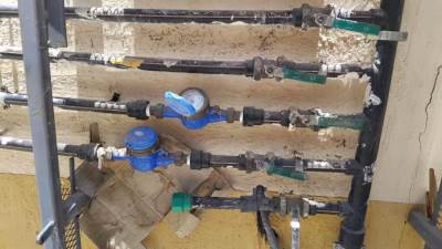 حملات على وصلات المياه الخلسة بمدينتي دمياط الجديدة والسادات وخطة للترشيد بالسويس الجديدة