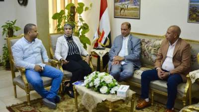 رئيسا جهاز السويس الجديدة والمناطق الحرة يبحثان تطوير المنطقة الحرة للاستثمار بعتاقة