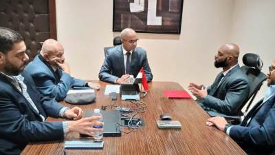 نائب وزير الإسكان يبحث مع تحالف عالمي توطين تصنيع المهمات الكهروميكانيكية لمشروعات المياه والصرف