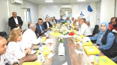  وزير الإسكان يعقد اجتماعا مع الشركات العاملة بحدائق تلال الفسطاط