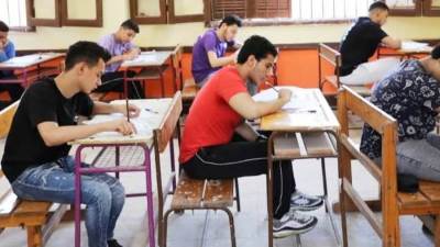 «الوزراء»: نظام الثانوية العامة قائم ومستمر و«البكالوريا» بديل اختياري 