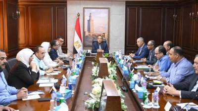 «مدبولى» يستعرض مقترحا للشراكة بين الدولة والقطاع الخاص  لإنشاء شبكة رعاية صحية بالإسكندرية