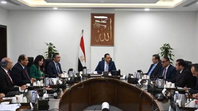 مدبولي: خطة متكاملة لتطوير صناعة السكر وزيادة الإنتاج المحلي وتقليل الاستيراد