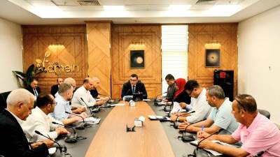 وزير الإسكان يتابع تنفيذ مشروع "صواري" بالإسكندرية.. 3068 وحدة سكنية و310 فيلات في غرب كارفور