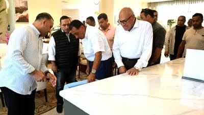 رئيس الوزراء يفتتح معرض الهيئة العربية للتصنيع بنورث سكوير العلمين.. وتخفيضات حتى 50% بمناسبة الافتتاح