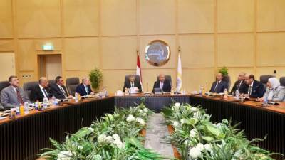 وزير الصناعة والنقل يترأس الجمعية العمومية لشركة قناة السويس لتنمية الموانئ