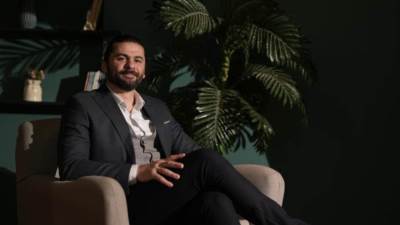 رويـال للتطوير العقاري تطلق أول خدمة " كول سنتر «بالذكاء الاصطناعي» في مصر لخدمة عملائها