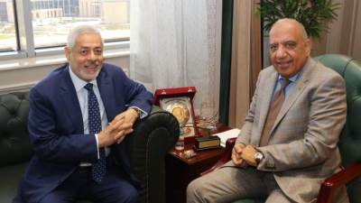  وزير الكهرباء يبحث مع "AMEA POWER" الإماراتية التوسع في مشروعات الطاقة المتجددة وتخزين الطاقة