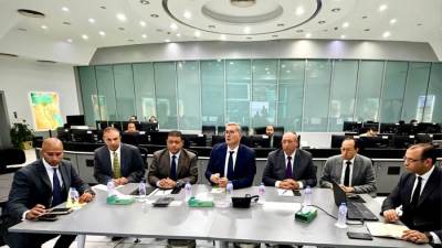 وزير البترول في زيارة مفاجئة لمركز التحكم لمتابعة تأمين إمدادات الغاز خلال الموجة الحارة