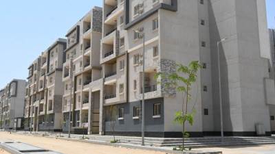 وزير الإسكان يتابع تنفيذ 4761 وحدة سكنية  بمدينة العاشر