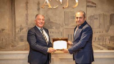 شركة «العاصمة الإدارية» تستقبل وفد المدينة الإدارية الجديدة بالأردن لبحث التعاون وتبادل الخبرات